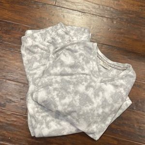 BearPaw Pajamas NWT